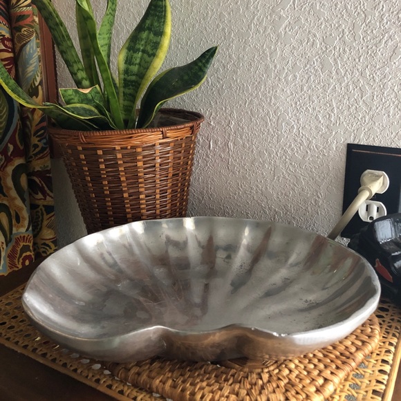 Pewter Metal Clamshell/Seashell Serving Bowl Made in Mexico Vintage - Picture 4 of 12